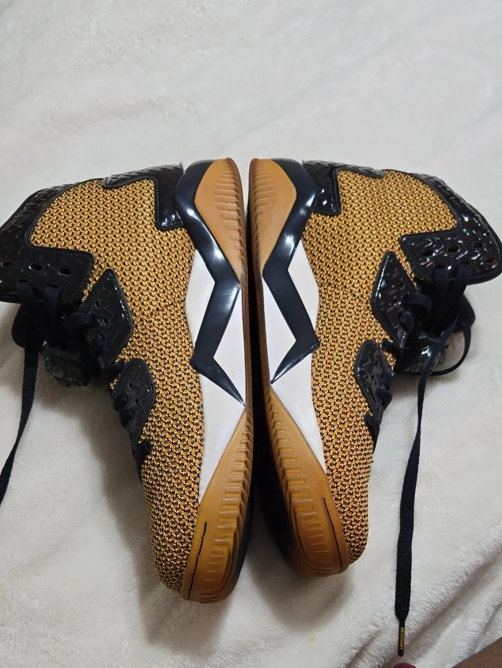 Jordan Mens' Black & Gold Knit High-Top Sneakers